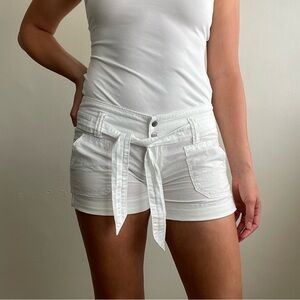 Converse Y2K White Mid Rise Waist Belt Linen Short Shorts
